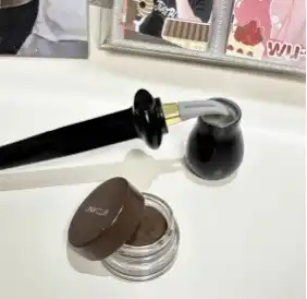 Perfecte Eyeliner In Seconen photo review